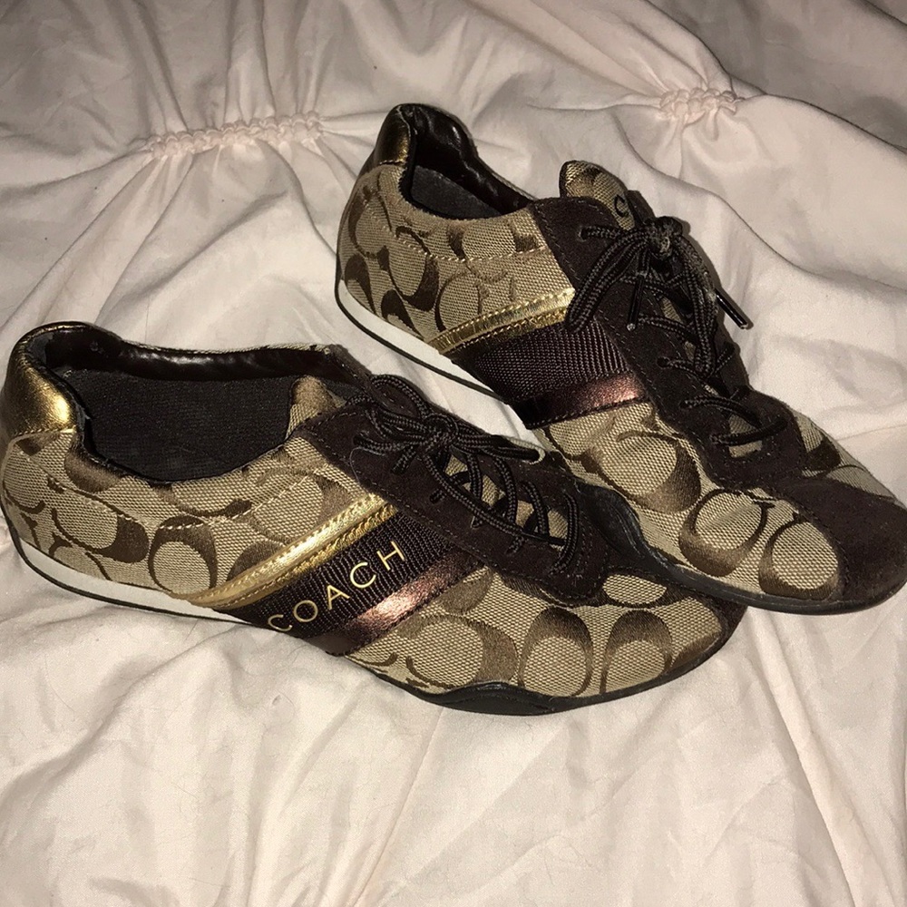 Coach sneakers size 6